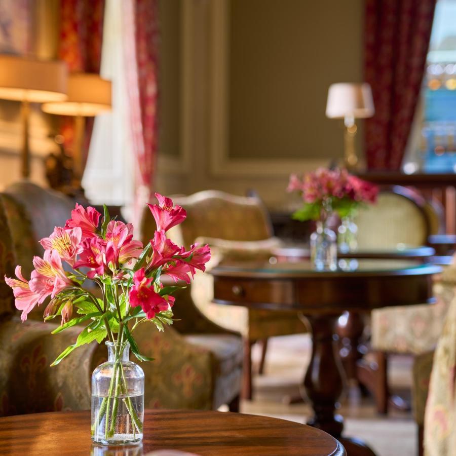 Castlemartyr Resort Hotel Екстер'єр фото The interior of the hotel