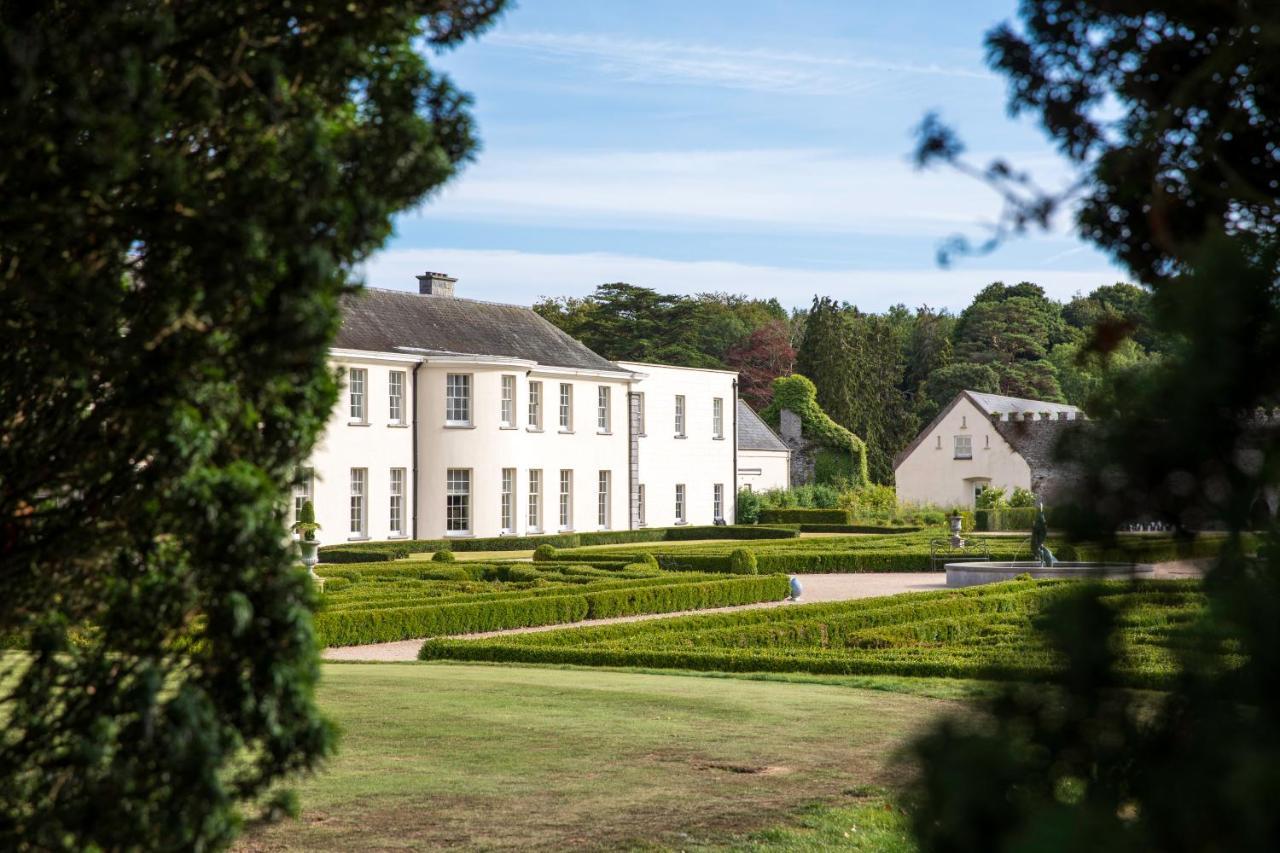 Castlemartyr Resort Hotel Екстер'єр фото The main building of the former abbey