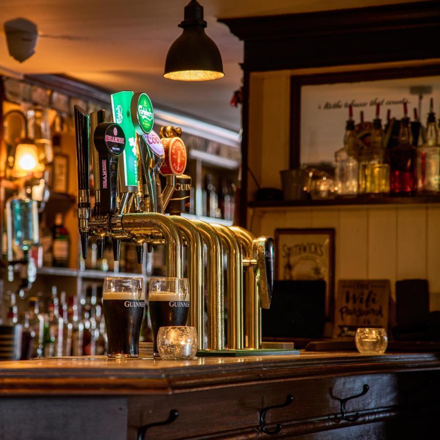 Castlemartyr Resort Hotel Екстер'єр фото Beer taps in a pub
